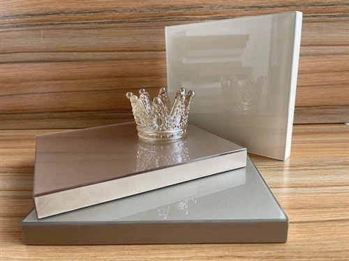 Скляні двері шафи